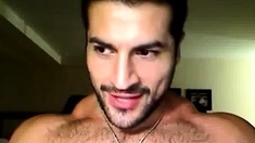 Str8 Arab Bodybuilder Massive Flexing