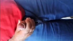 maduro me folla en aparcamiento oldman fuck parking