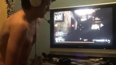 Wanking + Call of Duty