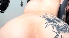 Amateur brunette ariana marie solo toying