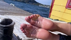 Lezlyan aka la_little_dancer_feet OnlyFans - It was a