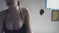 Canadian Webcam Girl Shows Off Her Big Bouncing Boobs