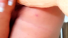 Big boob brunette masturbates on webcam